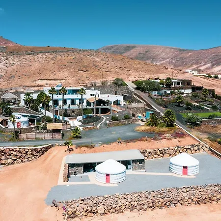 Вилла Palacio And Yurt - 2 Pools - Hot Tub - Fantastic Sea Views Табайеско