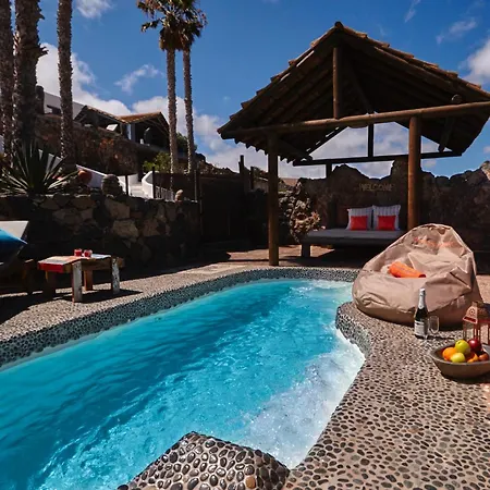 Palacio And Yurt - 2 Pools - Hot Tub - Fantastic Sea Views Вилла Табайеско