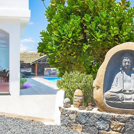 Palacio And Yurt - 2 Pools - Hot Tub - Fantastic Sea Views