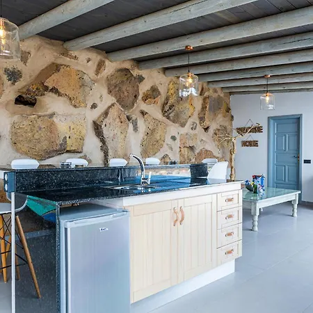 Palacio And Yurt - 2 Pools - Hot Tub - Fantastic Sea Views Вилла Табайеско