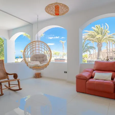 Вилла Palacio And Yurt - 2 Pools - Hot Tub - Fantastic Sea Views