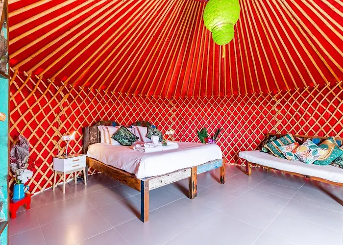 别墅 Palacio And Yurt - 2 Pools - Hot Tub - Fantastic Sea Views *